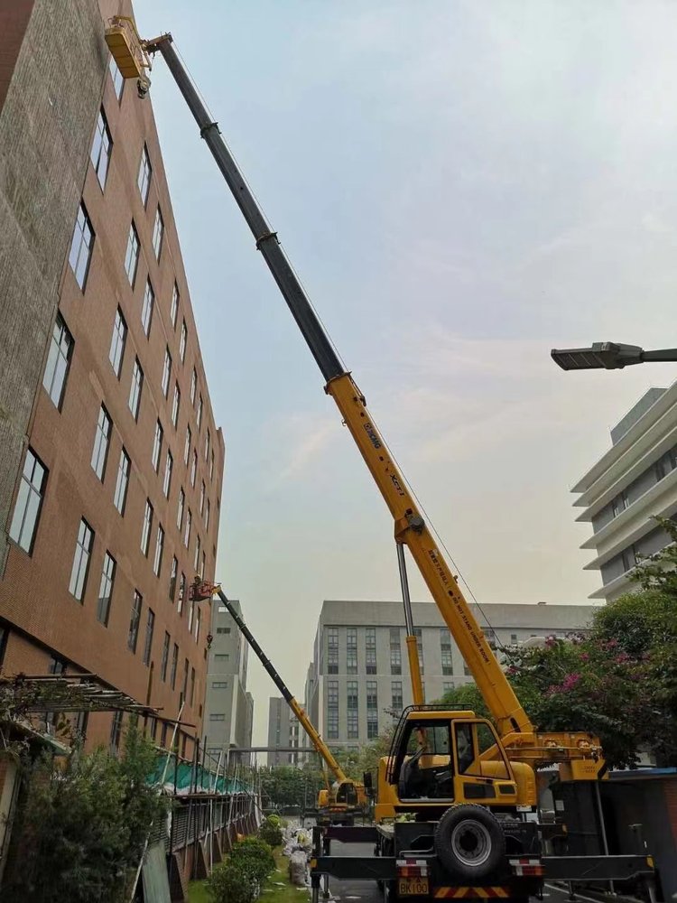 平山县汽车吊出租哪家好，选择最靠谱的服务商指南