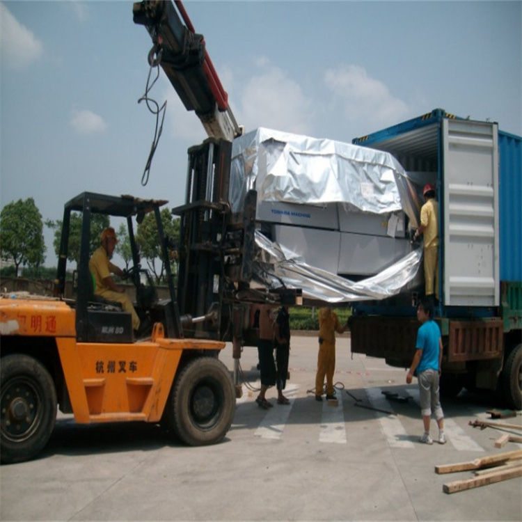 平山县附近的随车吊出租服务：选择指南与注意事项