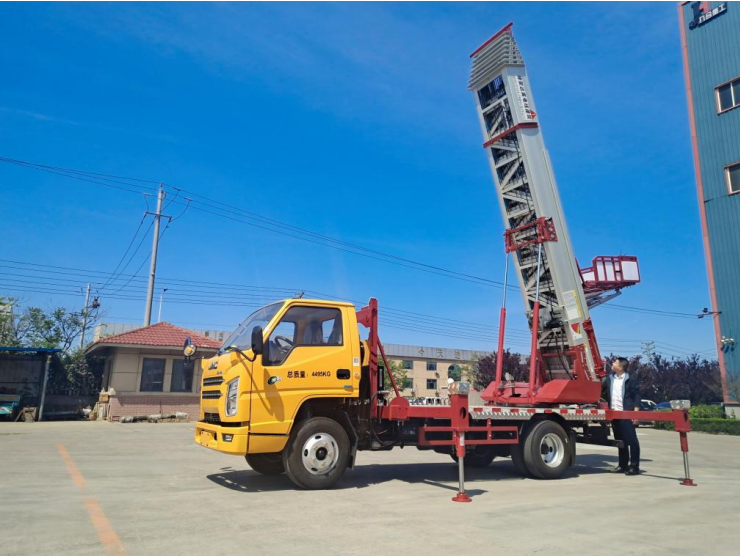 平山县云梯车出租费用解析：如何选择更具性价比的服务