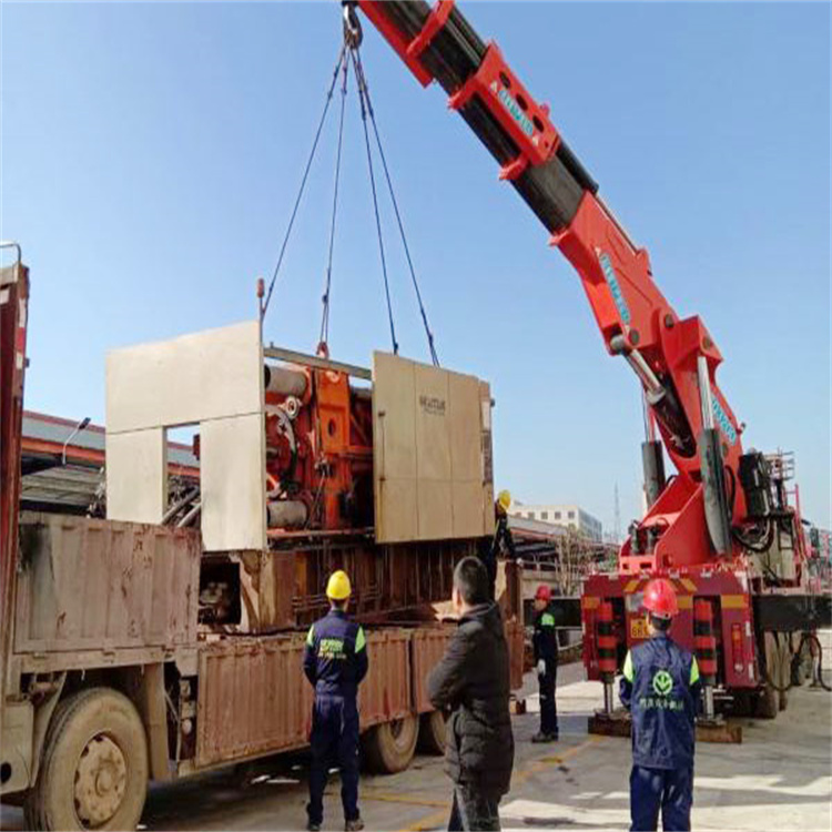 平山县吊物与吊车的安全距离是多少