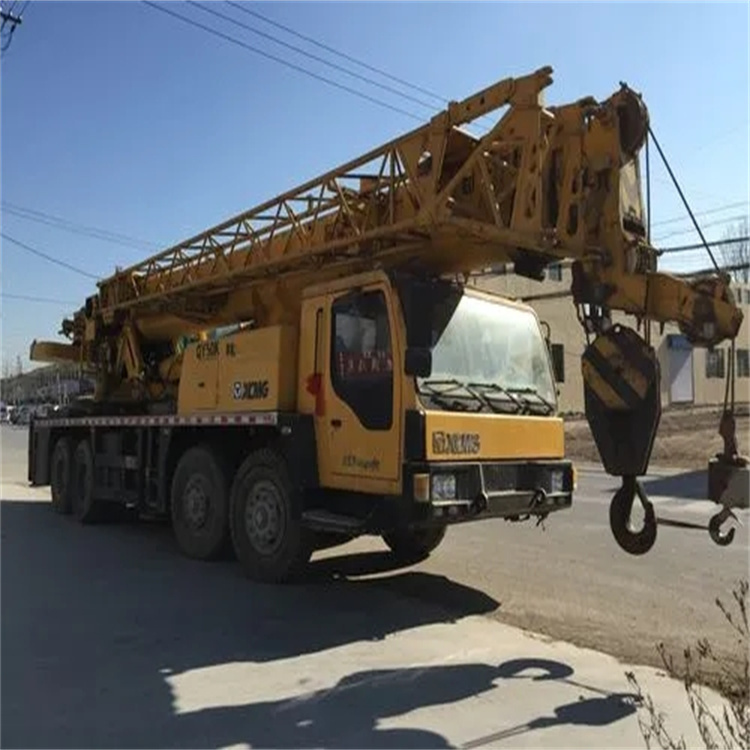 平山县哪里有专业吊车出租